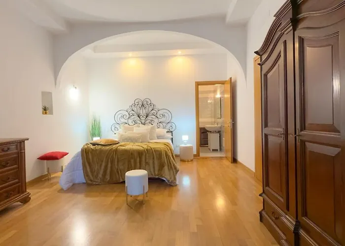 Daire Piazza Erbe Spacious Flat