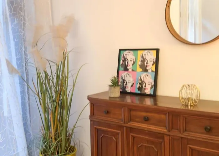 Piazza Erbe Spacious Flat *