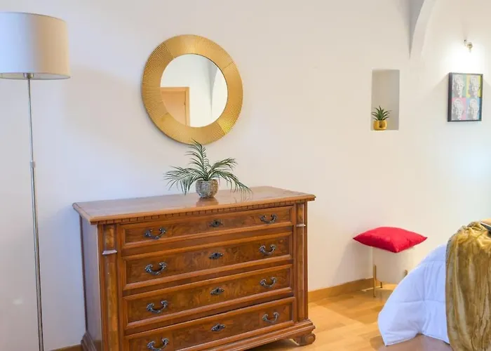 Piazza Erbe Spacious Flat Verona