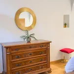 Piazza Erbe Spacious Flat Verona