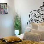 Piazza Erbe Spacious Flat Lejlighed