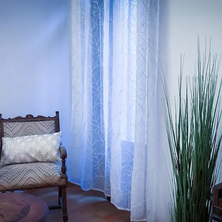 Piazza Erbe Spacious Flat * Werona