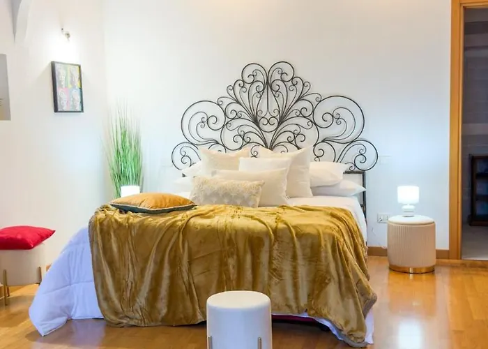 Piazza Erbe Spacious Flat Apartment *