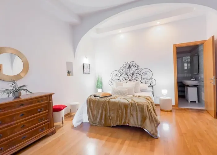 Piazza Erbe Spacious Flat Apartament *