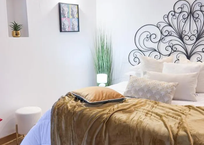 Apartment Piazza Erbe Spacious Flat *