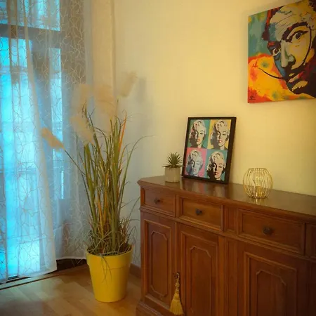 Piazza Erbe 2 Bedrooms - 3 Bathrooms * Vérone
