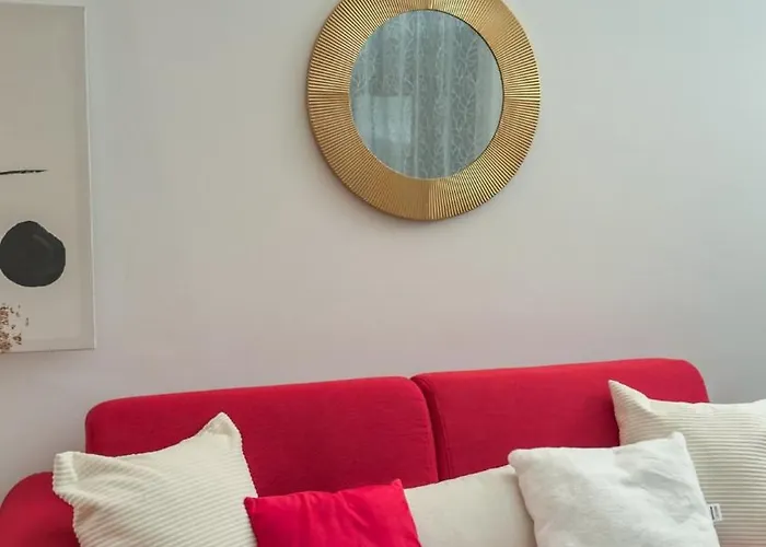 Piazza Erbe Spacious Flat